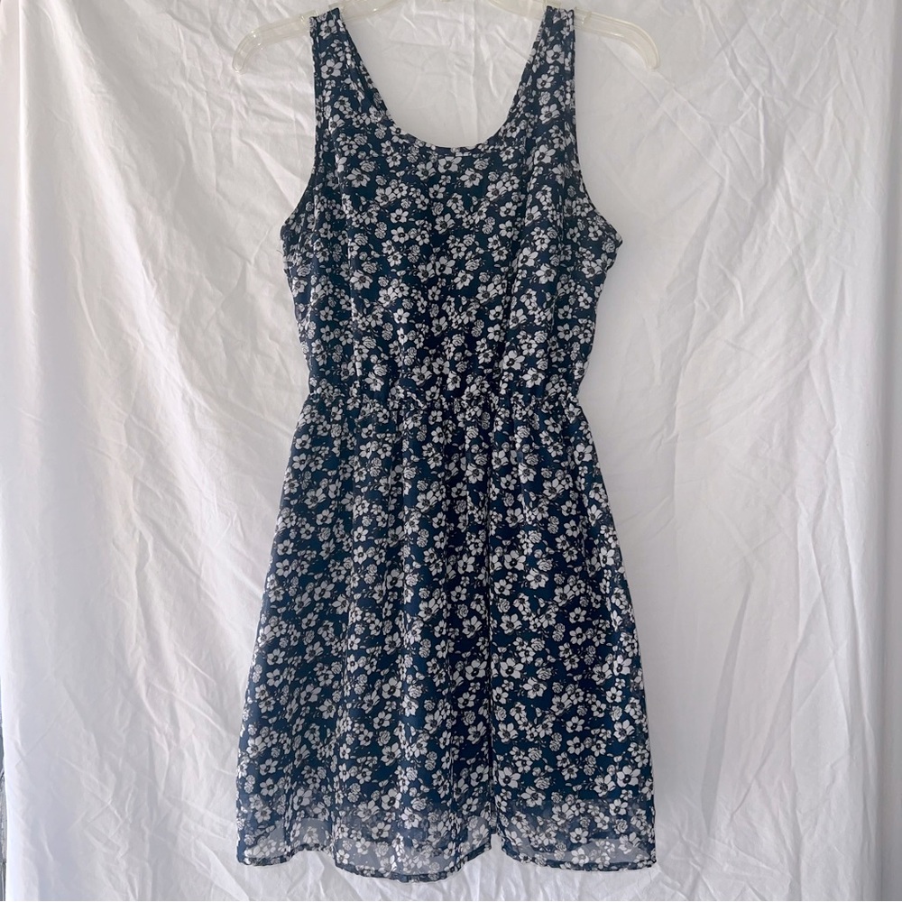 H&M Divided Girls Floral Open-Back Dress